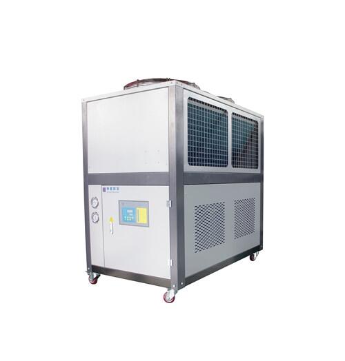 冰水機